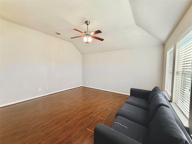 980 Bridle Bit Drive, Grand Prairie, TX 75051