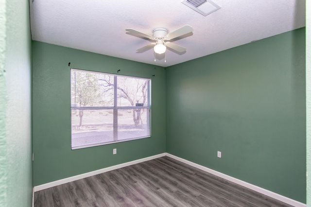 11104 Whimbrel Court SW, Albuquerque, NM 87121