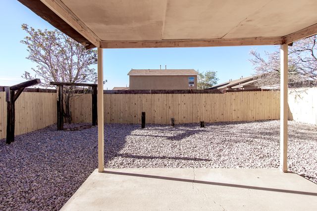 11104 Whimbrel Court SW, Albuquerque, NM 87121