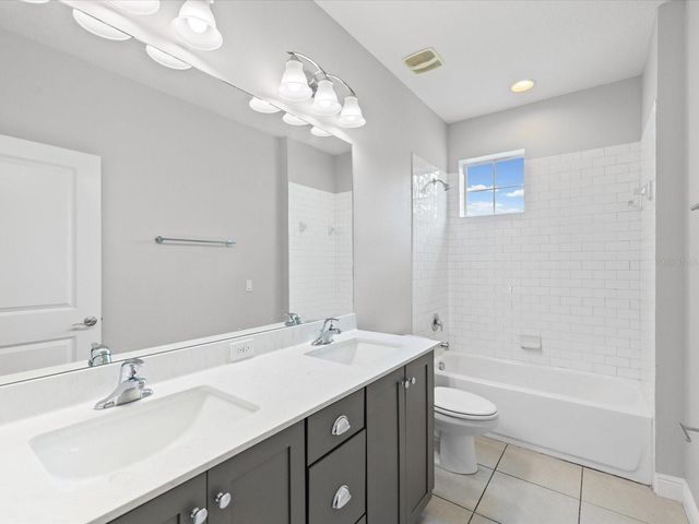7105 PARK TREE DRIVE, Tampa, FL 33625