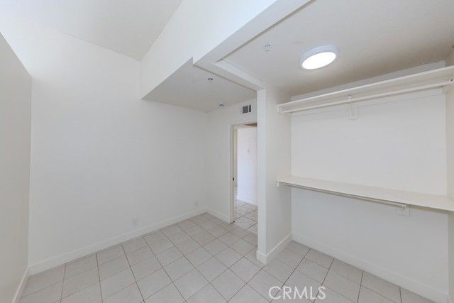 450 E 4th Street 423, Santa Ana, CA 92701