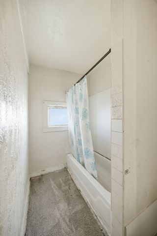1121 W 14th Street, Davenport, IA 52804
