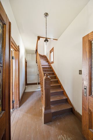 1121 W 14th Street, Davenport, IA 52804