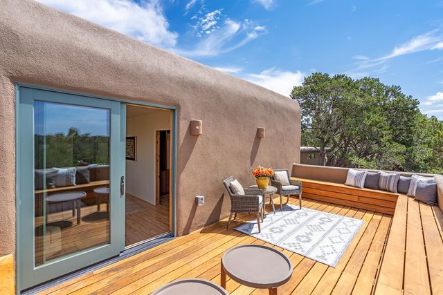 1315 Old Pecos Trail, Santa Fe, NM 87505