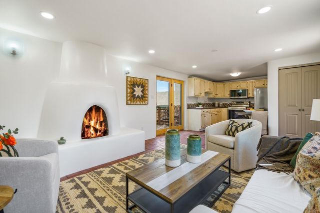 1315 Old Pecos Trail, Santa Fe, NM 87505