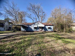 4209 Oakmont Drive, Jackson, MS 39209