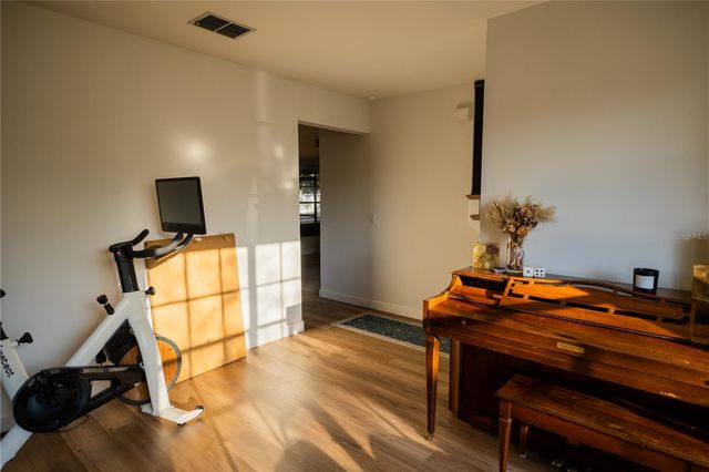 3728 MURRAY DALE DRIVE, Valrico, FL 33596