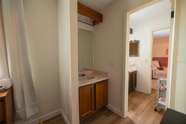 3728 MURRAY DALE DRIVE, Valrico, FL 33596