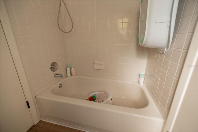 3728 MURRAY DALE DRIVE, Valrico, FL 33596