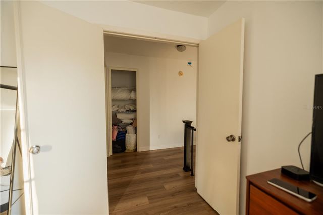 3728 MURRAY DALE DRIVE, Valrico, FL 33596