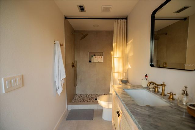 3728 MURRAY DALE DRIVE, Valrico, FL 33596