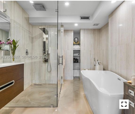 333 Sunset Dr 108, Fort Lauderdale, FL 33301