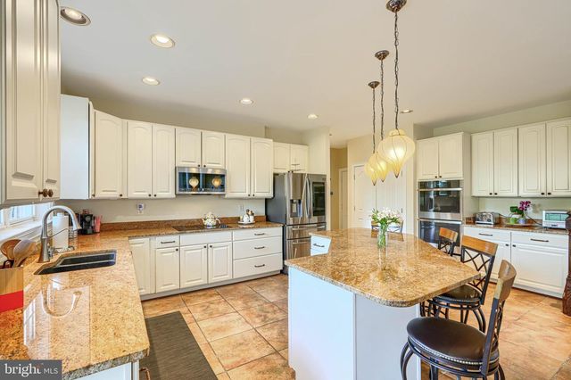 11766 CHAPEL ESTATES DR, Clarksville, MD 21029