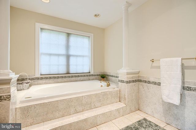 11766 CHAPEL ESTATES DR, Clarksville, MD 21029