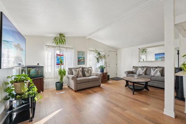 930 Rosedale Avenue, Capitola, CA 95010