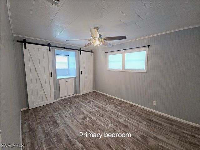 130 Enchanting BLVD E-130, Naples, FL 34112