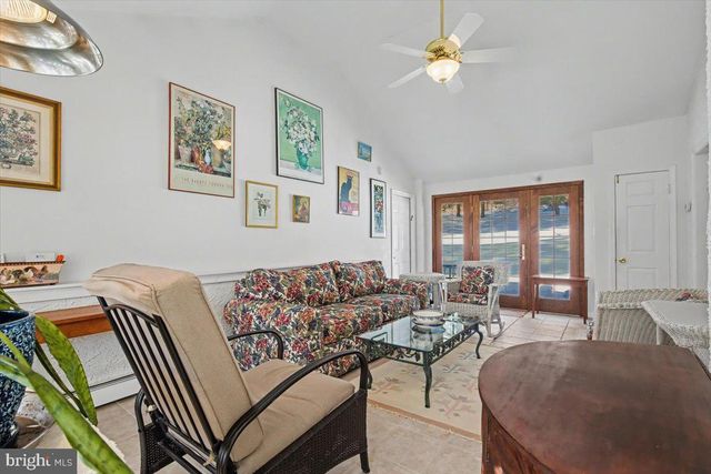 2085 YELLOW SPRINGS RD, Malvern, PA 19355