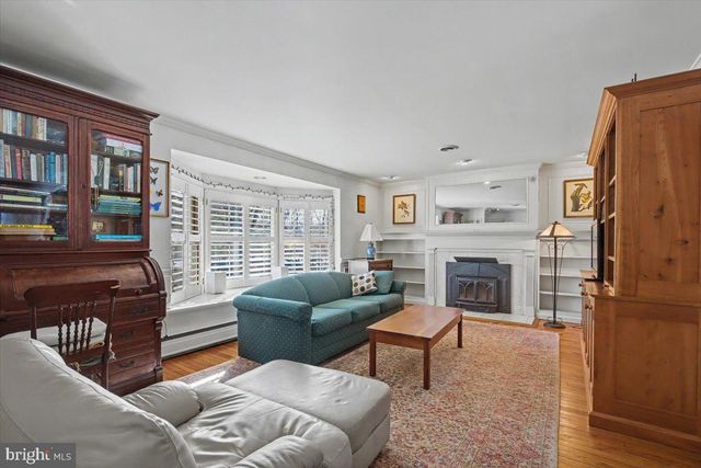 2085 YELLOW SPRINGS RD, Malvern, PA 19355