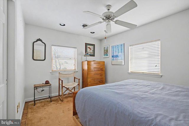 2085 YELLOW SPRINGS RD, Malvern, PA 19355