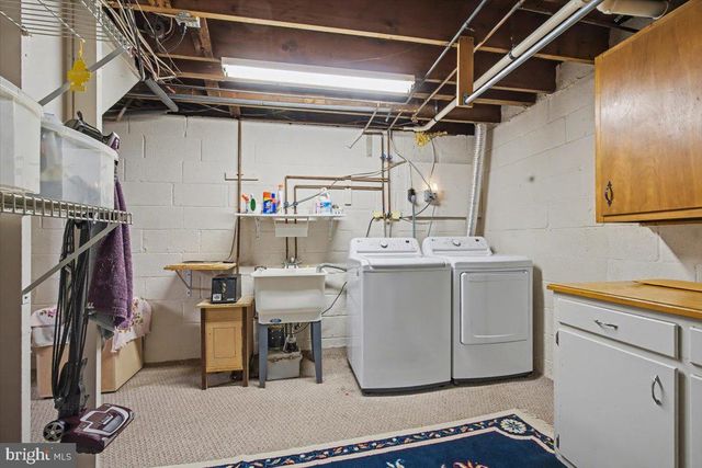 2085 YELLOW SPRINGS RD, Malvern, PA 19355