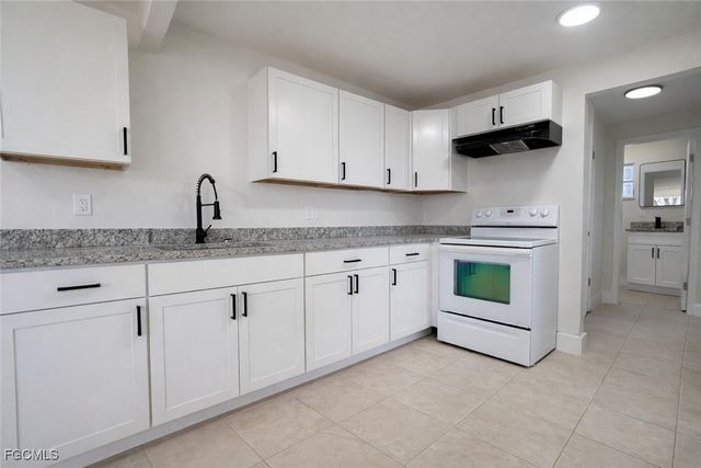 704 Karlov ST 704, Fort Myers, FL 33916