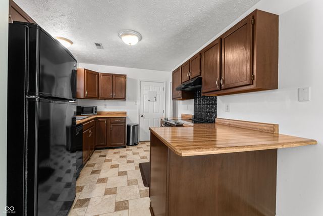 7236 Muirfield Place, Indianapolis, IN 46237