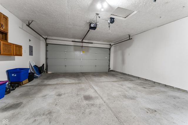 7236 Muirfield Place, Indianapolis, IN 46237