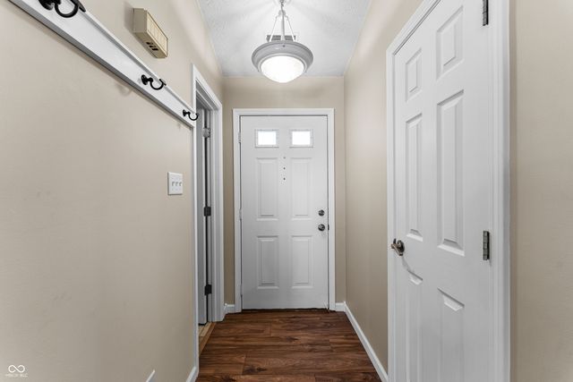 7236 Muirfield Place, Indianapolis, IN 46237