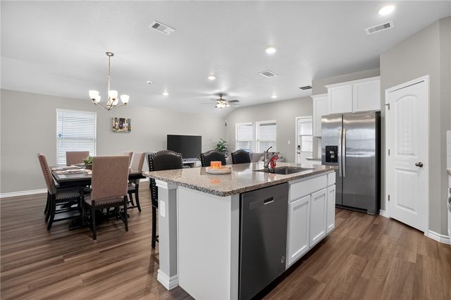 2641 Excelsior Blvd, Corpus Christi, TX 78415