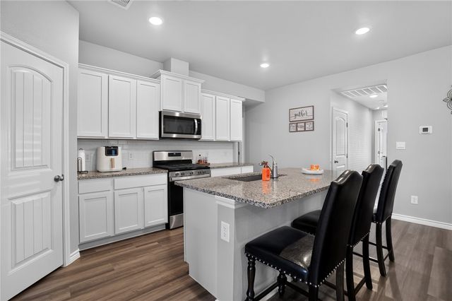 2641 Excelsior Blvd, Corpus Christi, TX 78415