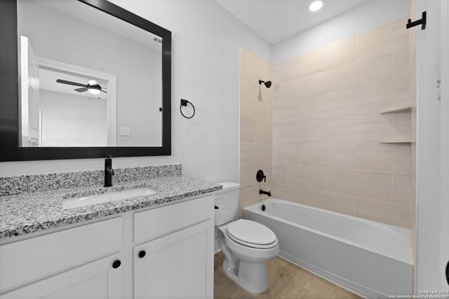 159 Azalea Alley, Castroville, TX 78009