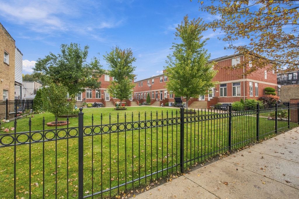 820 W 36th Street 2, Chicago, IL 60609 — photo 2