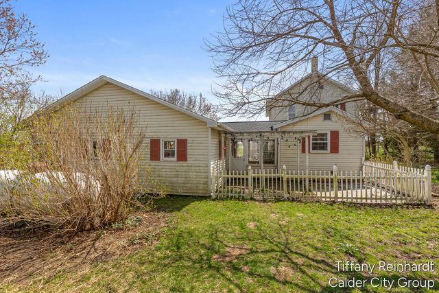 717 122nd Avenue, Shelbyville, MI 49344