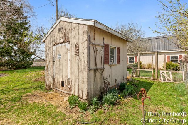 717 122nd Avenue, Shelbyville, MI 49344