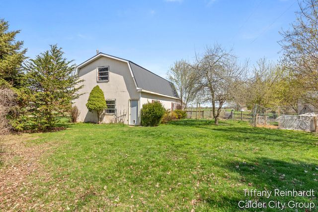 717 122nd Avenue, Shelbyville, MI 49344