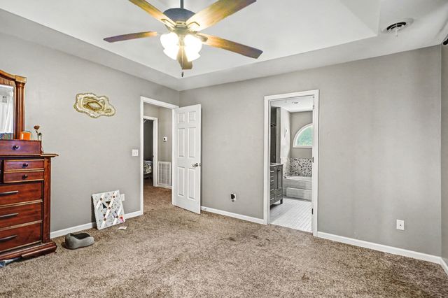 2202 Woodmont Dr, Springfield, TN 37172