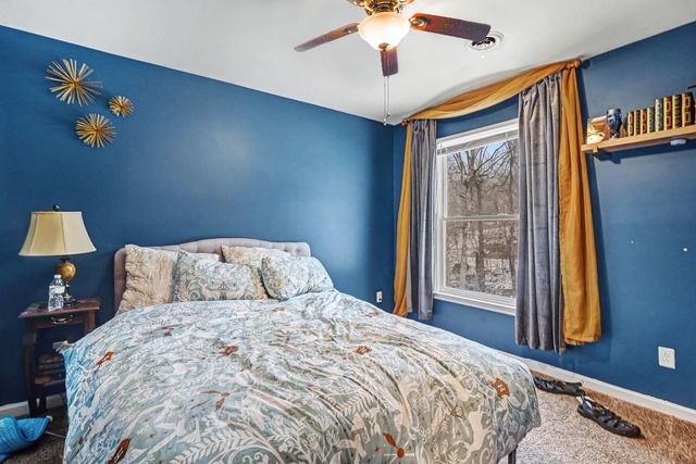 2202 Woodmont Dr, Springfield, TN 37172