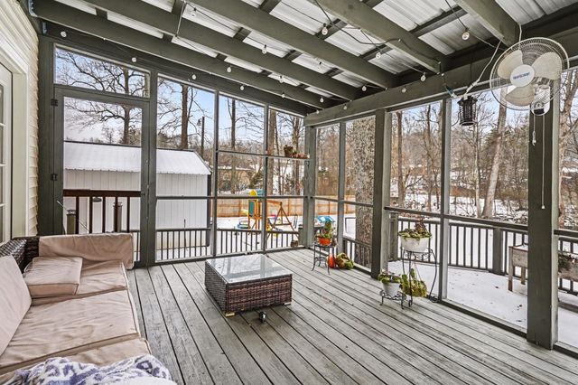 2202 Woodmont Dr, Springfield, TN 37172