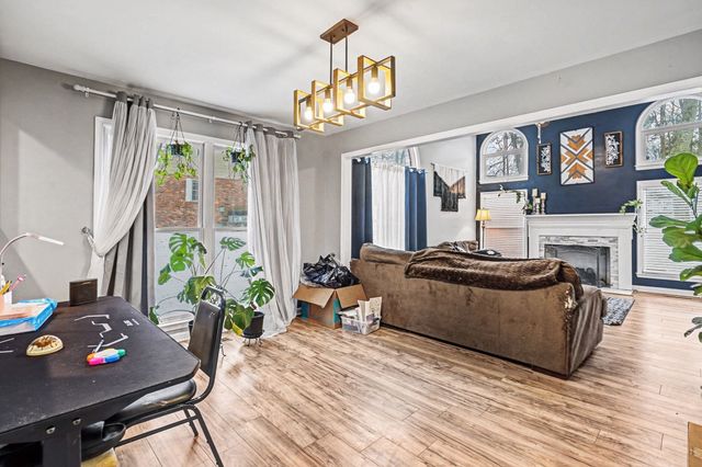 2202 Woodmont Dr, Springfield, TN 37172