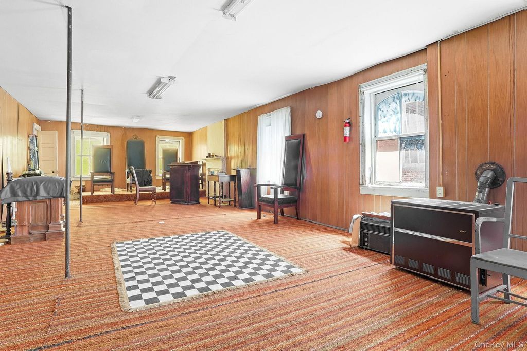 333-335 Liberty Street, Newburgh, NY 12550 — photo 4