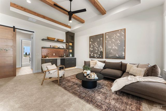 13350 Breezeview Ln, Caldwell, ID 83607