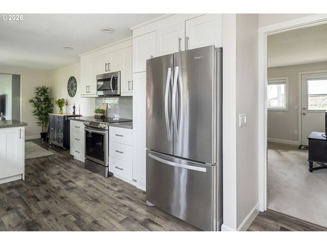 2520 Sw TOWLE Ave, Gresham, OR 97080