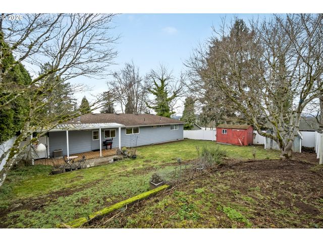 2520 Sw TOWLE Ave, Gresham, OR 97080