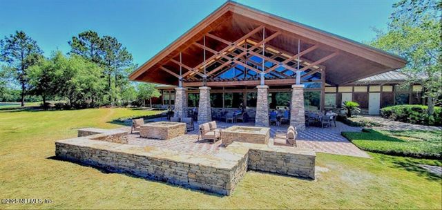 1400 BARRINGTON Circle, St. Augustine, FL 32092