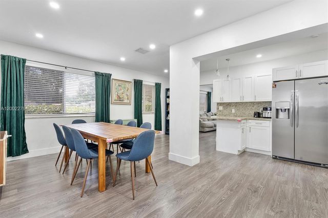 3249 NW 51st St, Miami, FL 33142