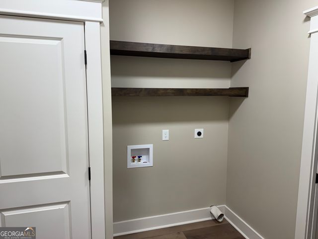 33 Wolf Creek CV, Lagrange, GA 30240