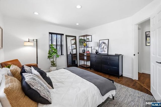418 Fairfield Avenue, Ridgewood, NJ 07450