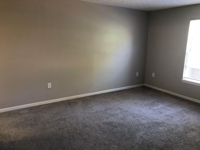 5536 Cedar, 5536A 5536A, Columbus, OH 43228