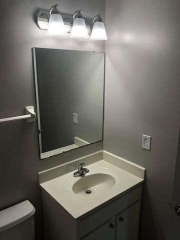 5536 Cedar, 5536A 5536A, Columbus, OH 43228