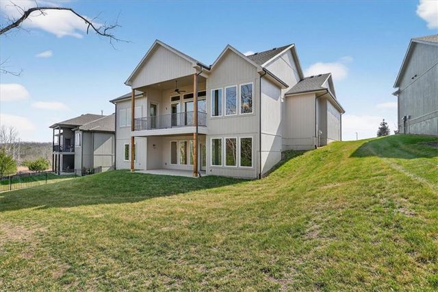 22428 W 90th Terrace, Lenexa, KS 66227